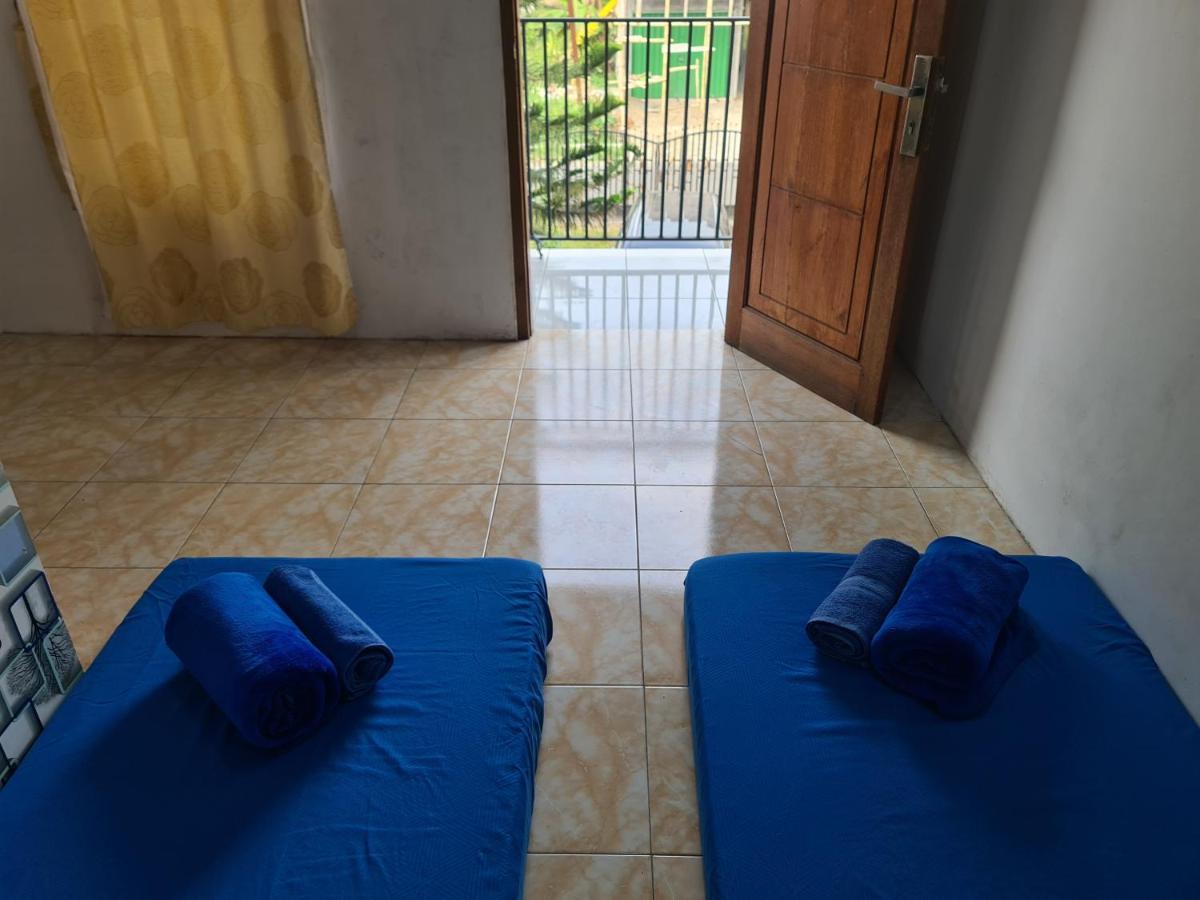 Kampung Istal Villa Pamijahan Bogor Eksteriør billede