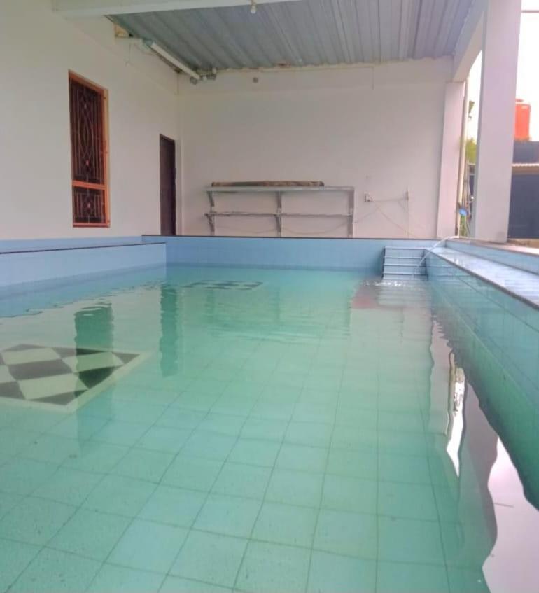 Kampung Istal Villa Pamijahan Bogor Eksteriør billede